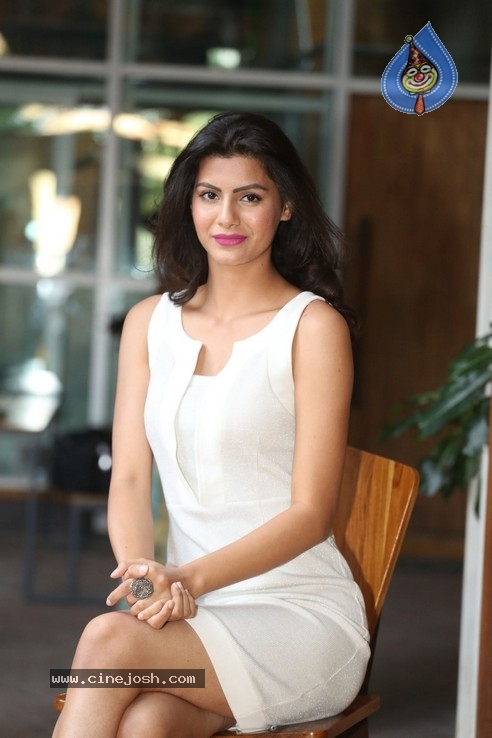 Juhee Khan Launched Aneemax  Digital Business Card - 28 / 31 photos