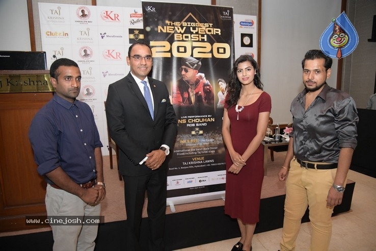 Juhee Khan Launches New Year Bash 2020 Poster - 17 / 26 photos