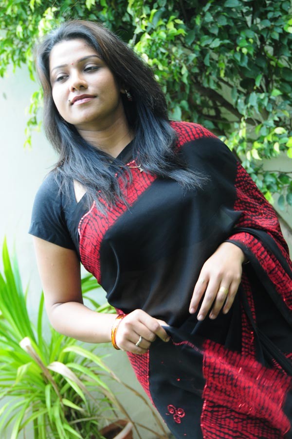 Jyothi - Gentleman - Photos - 45 / 60 photos
