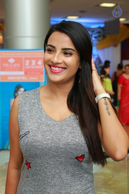 Jyotii Sethi Latest Gallery - 30 / 30 photos