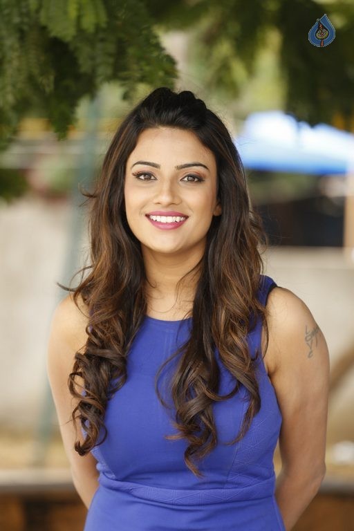 Jyotii Sethi Latest Photos - 40 / 62 photos