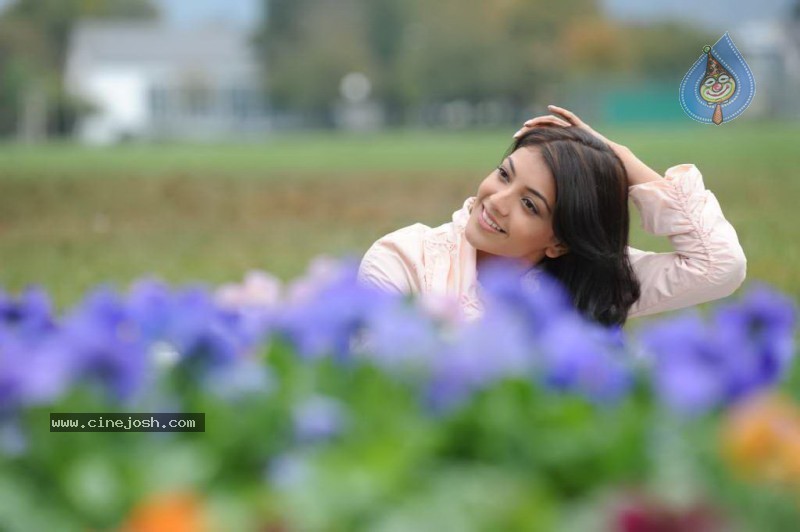 Kajal Agarwal - Darling - 10 / 43 photos