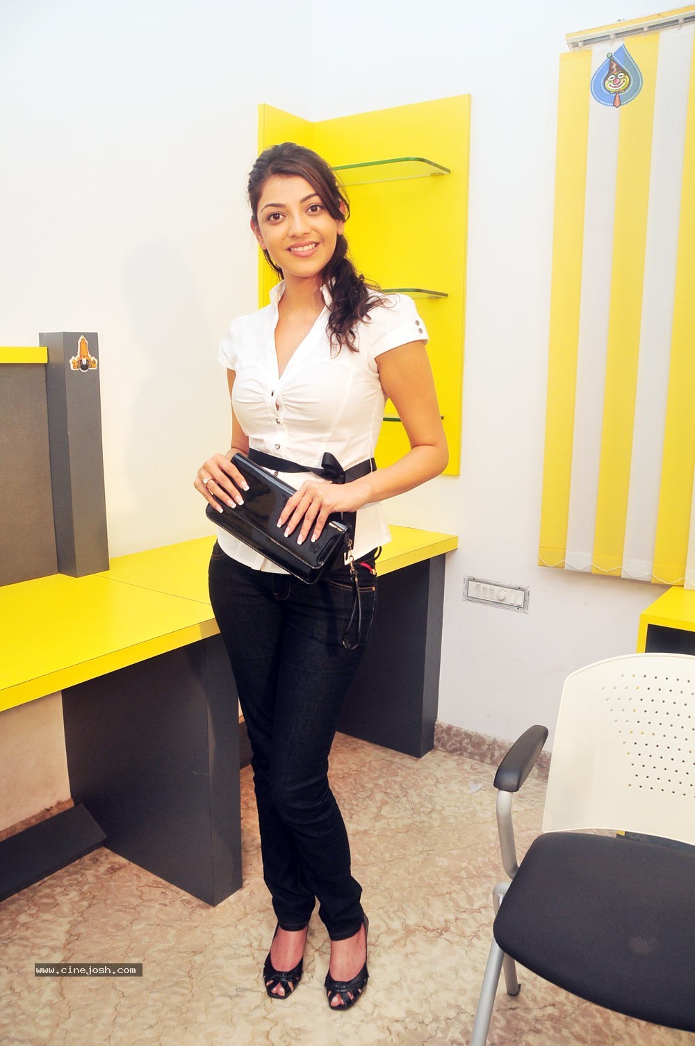 Kajal Agarwal Gallery  - 29 / 37 photos