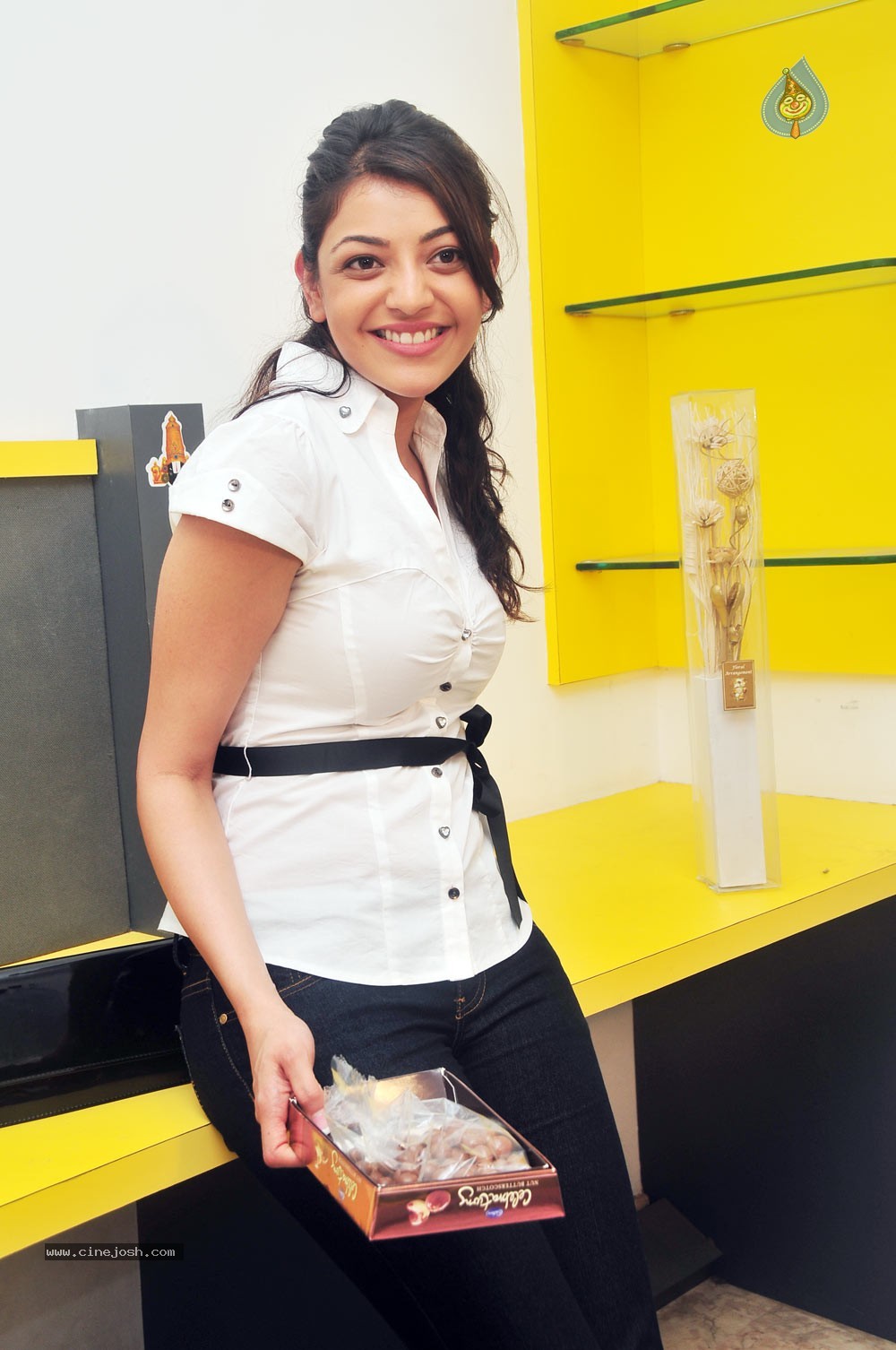 Kajal Agarwal Gallery  - 33 / 37 photos