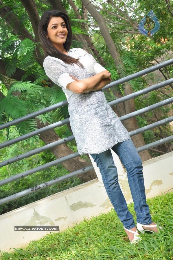 Kajal Agarwal Latest Stills  - 16 / 110 photos