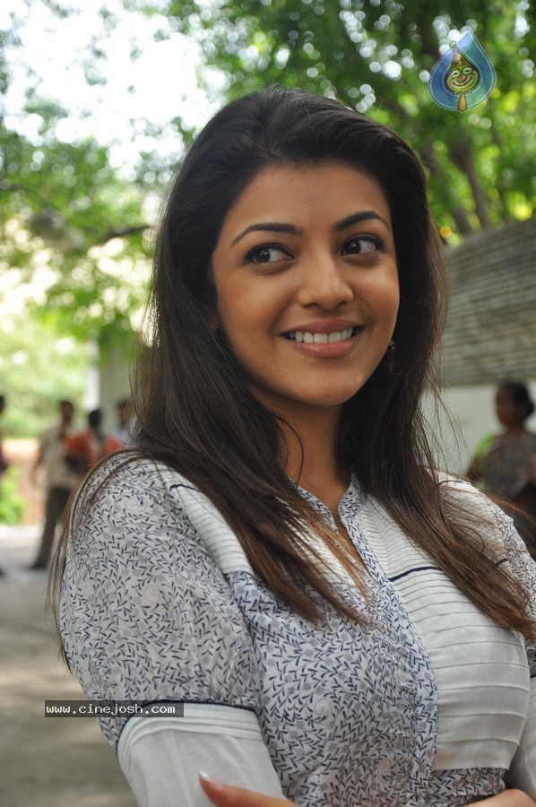 Kajal Agarwal Latest Stills  - 97 / 110 photos