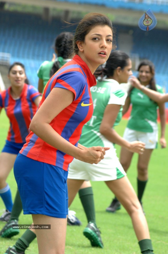 Kajal Agarwal New Gallery - 23 / 68 photos