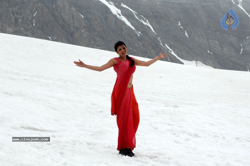 Kajal Agarwal New Gallery - 25 / 68 photos
