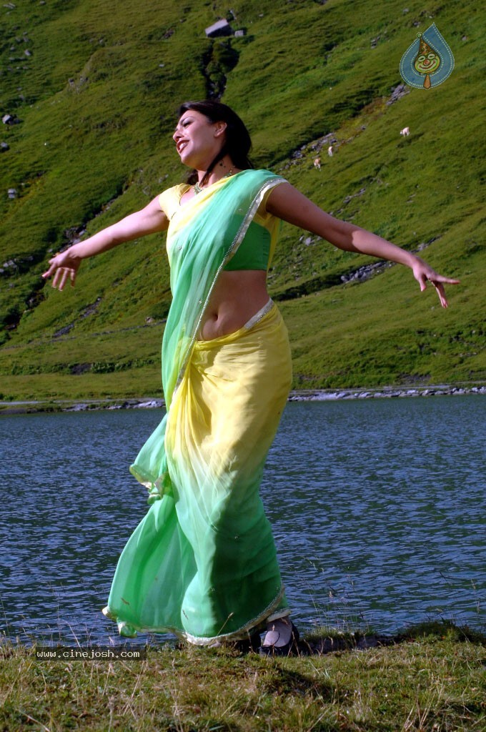 Kajal Agarwal New Gallery - 30 / 68 photos