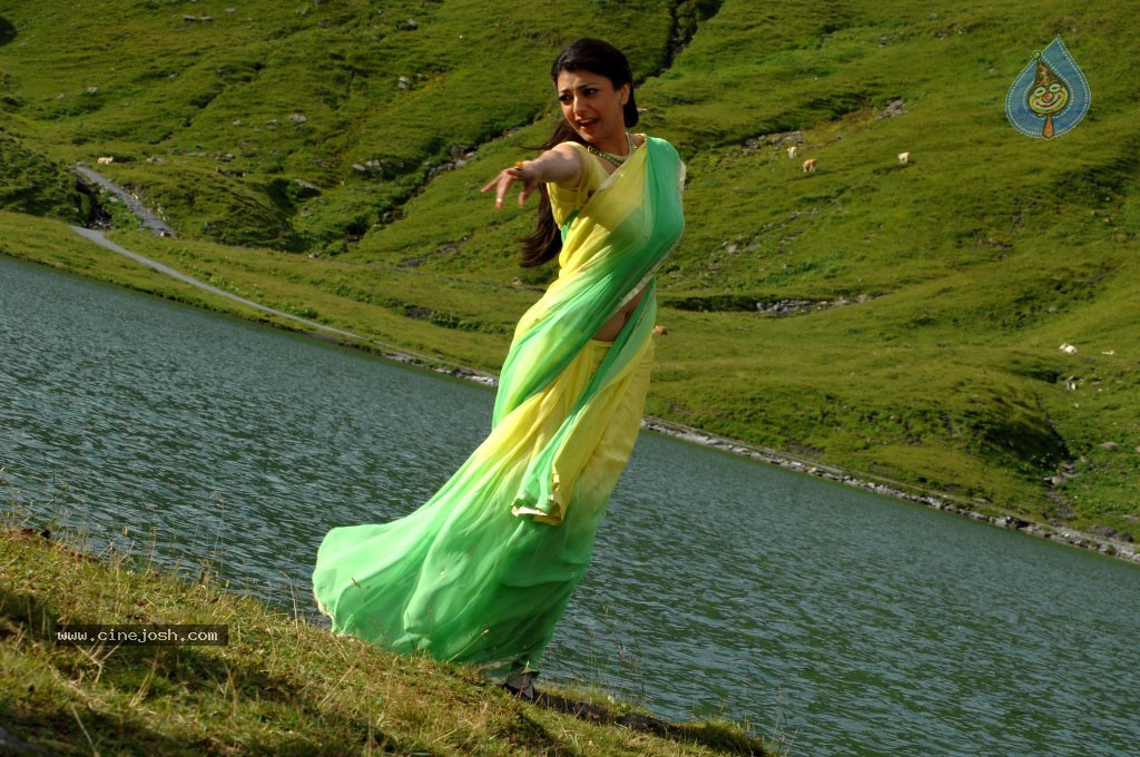 Kajal Agarwal New Gallery - 32 / 68 photos