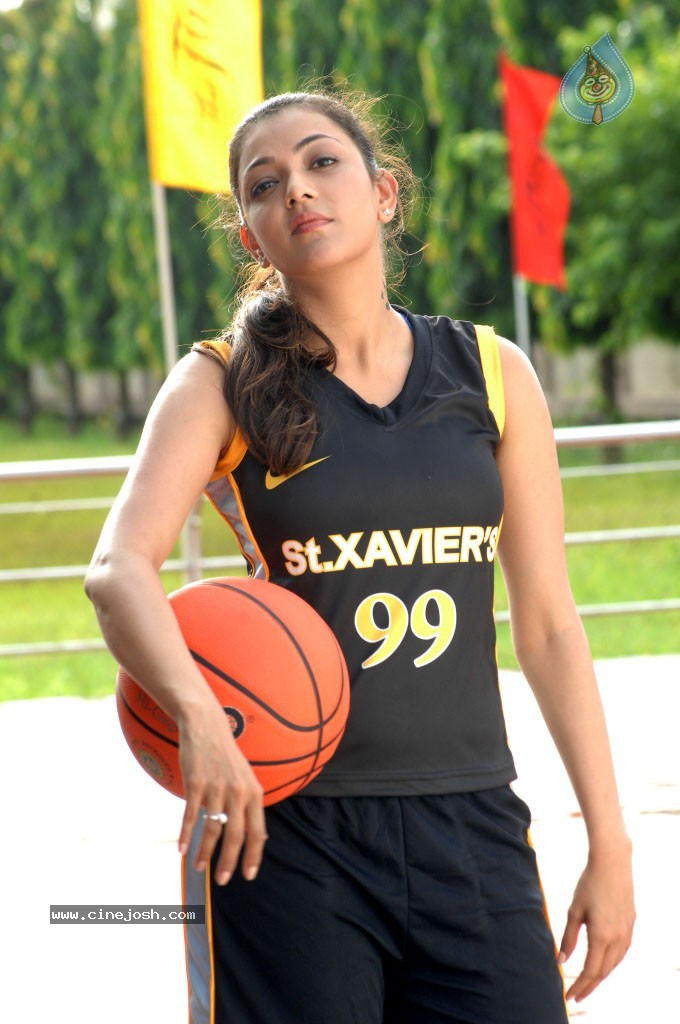 Kajal Agarwal New Gallery - 38 / 68 photos
