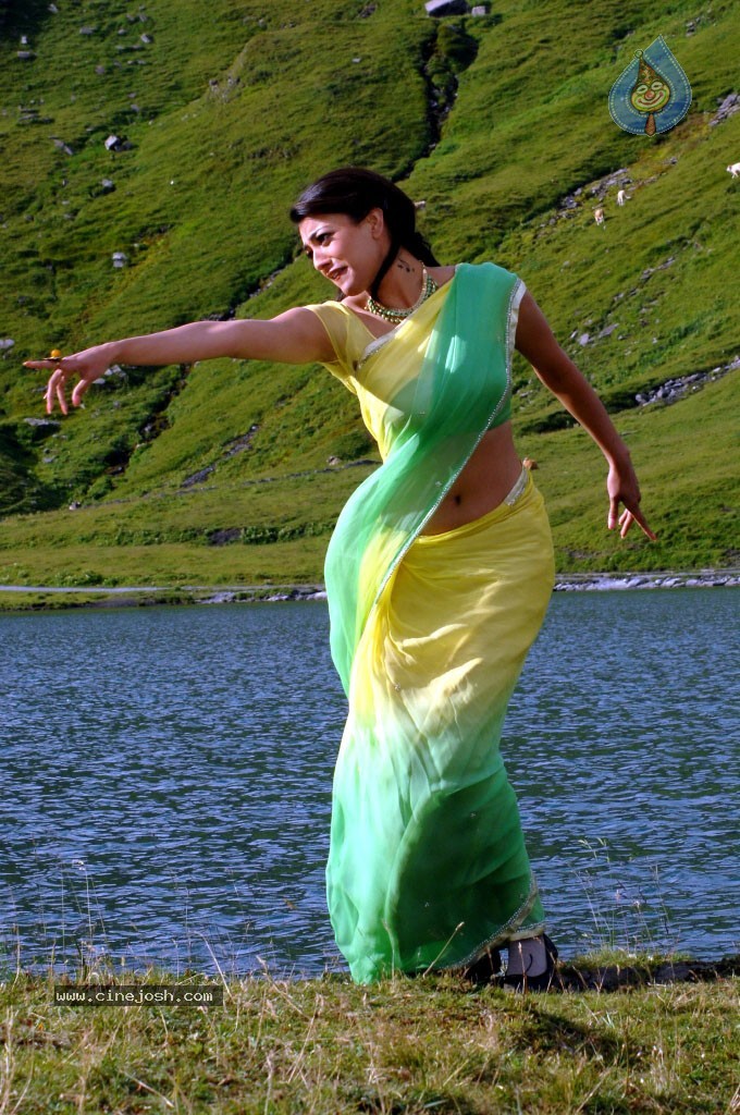 Kajal Agarwal New Gallery - 61 / 68 photos
