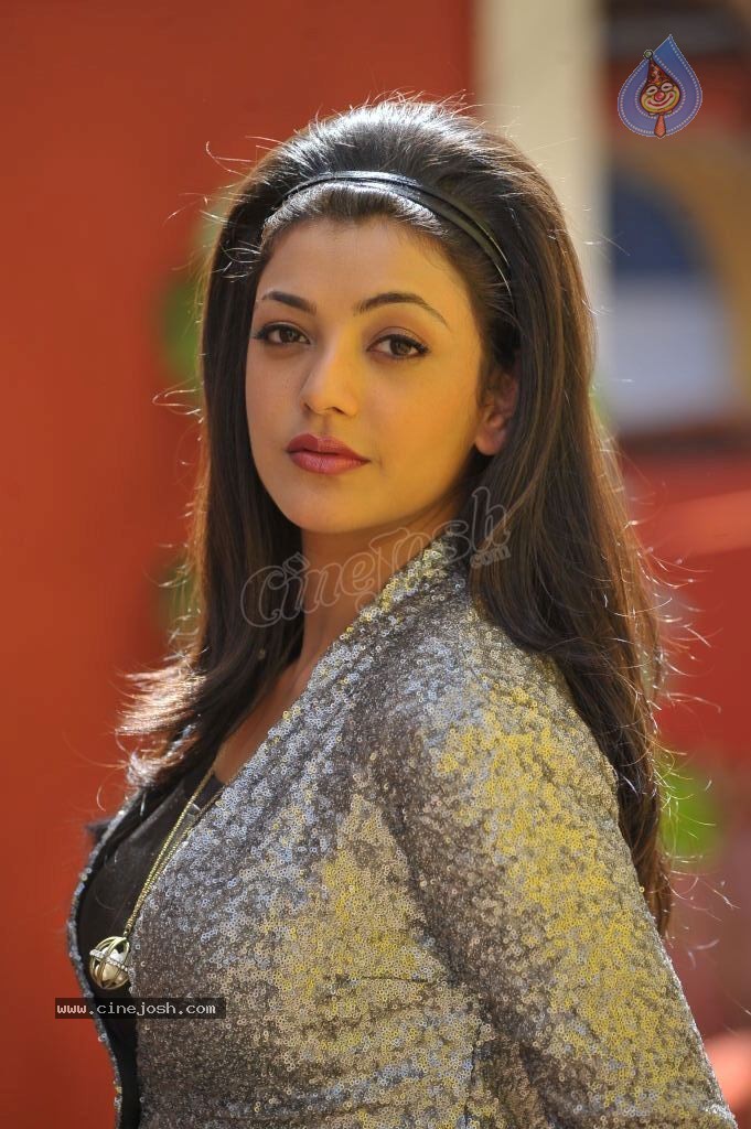 Kajal Agarwal New Gallery - 22 / 56 photos