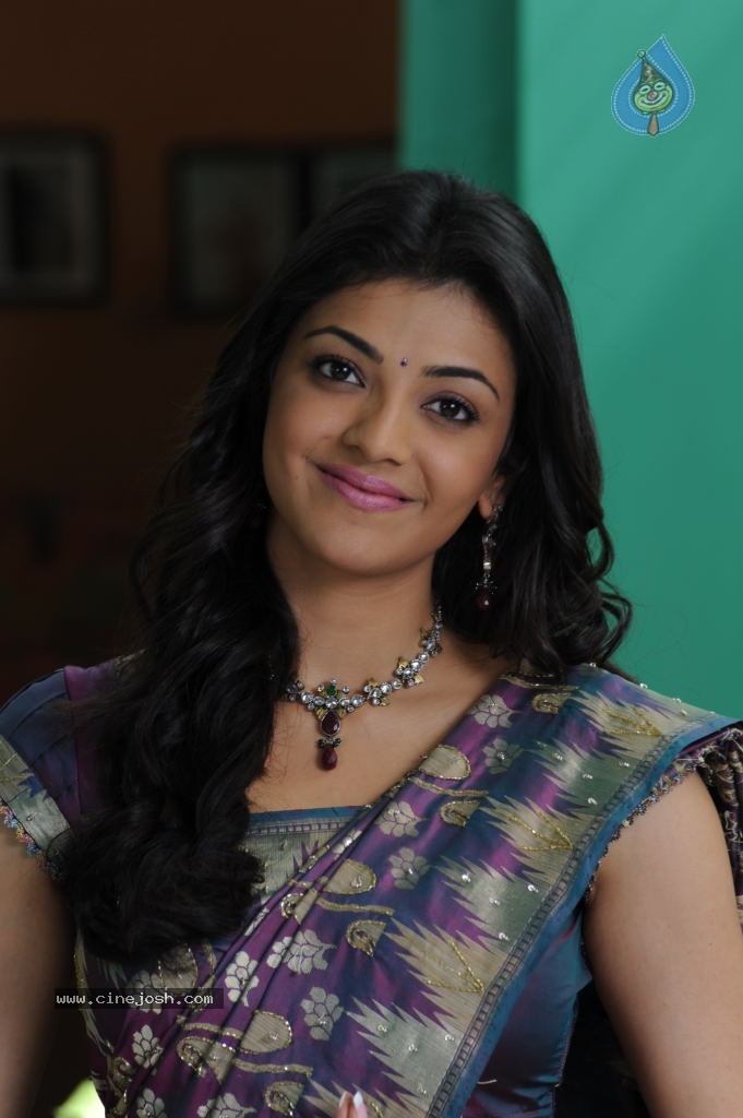 Kajal Agarwal New Stills - 7 / 56 photos