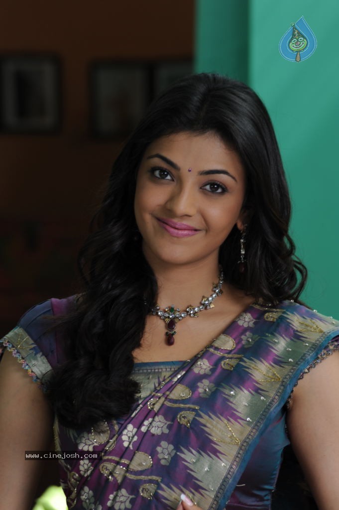 Kajal Agarwal New Stills - 33 / 56 photos