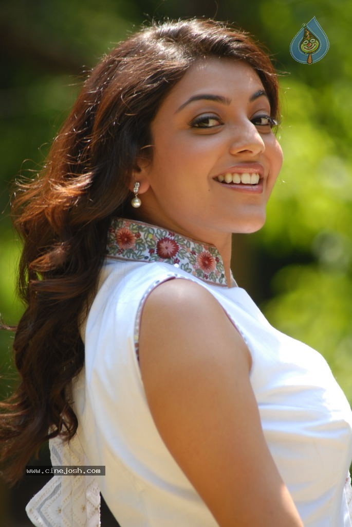 Kajal Agarwal New Stills - 20 / 49 photos