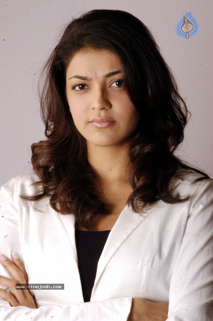 Kajal Agarwal New Stills - 33 / 49 photos