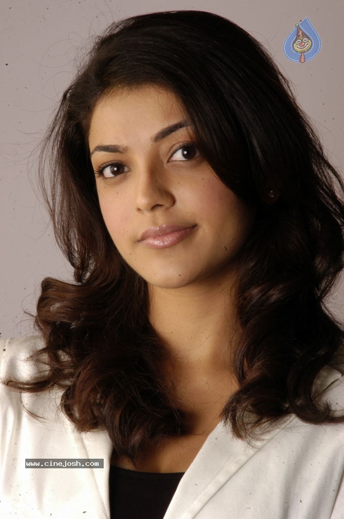 Kajal Agarwal New Stills - 38 / 49 photos