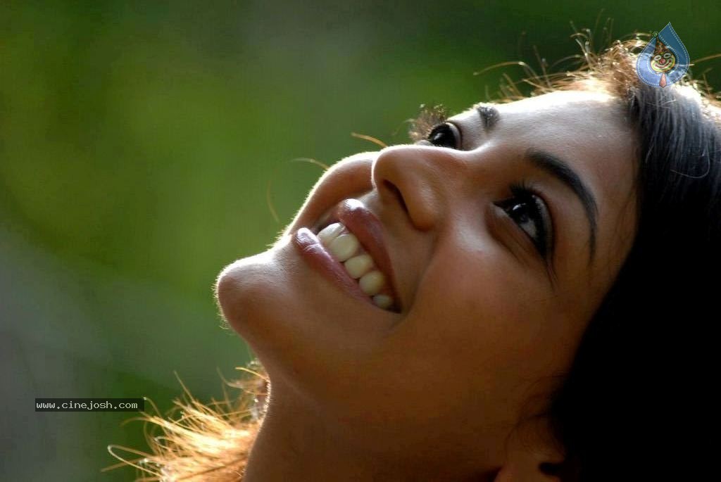 Kajal Agarwal New Stills - 49 / 49 photos