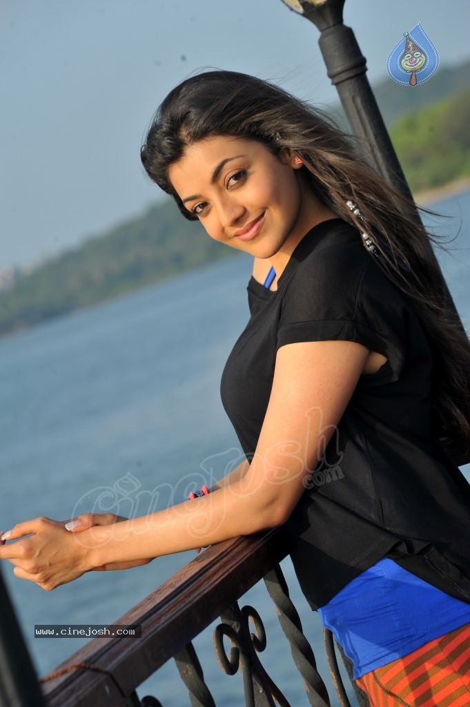 Kajal Agarwal Photo Gallery - 34 / 68 photos