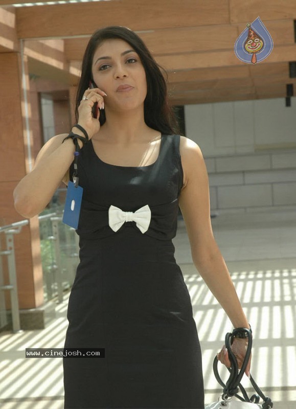 Kajal Agarwal Photo Stills - 12 / 44 photos