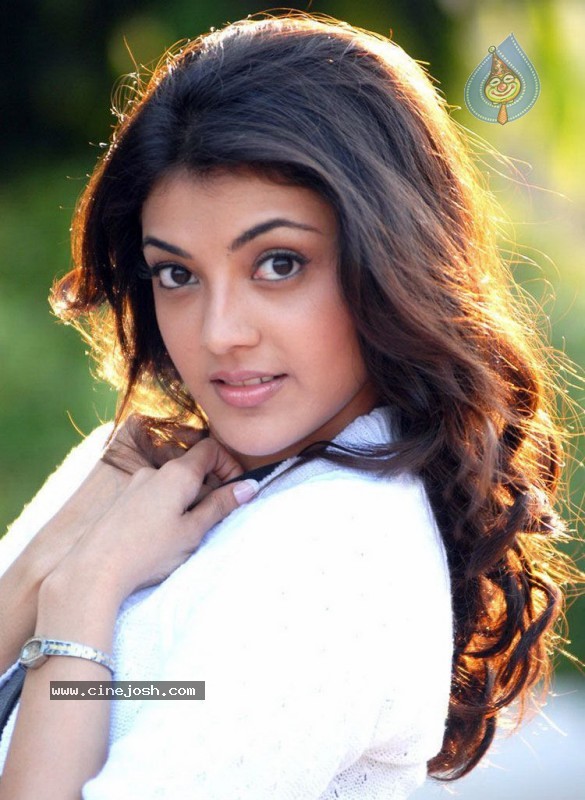Kajal Agarwal Photo Stills - 16 / 44 photos