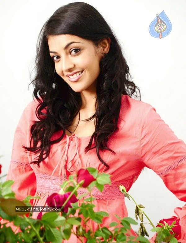 Kajal Agarwal Photo Stills - 34 / 44 photos