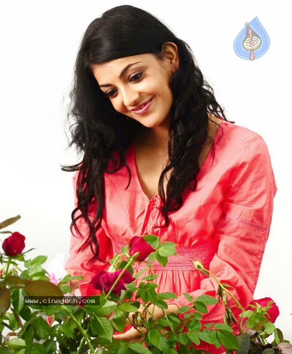 Kajal Agarwal Photo Stills - 38 / 44 photos