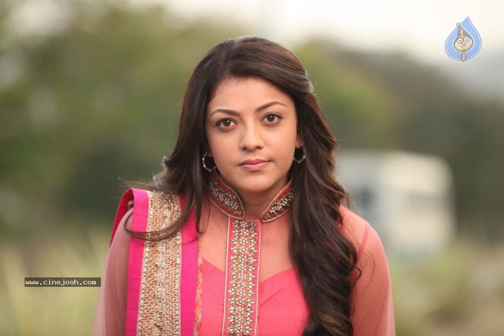 Kajal Agarwal Stills - 8 / 44 photos