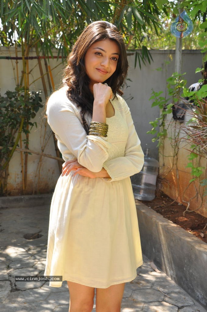 Kajal Agarwal Stills - 14 / 70 photos