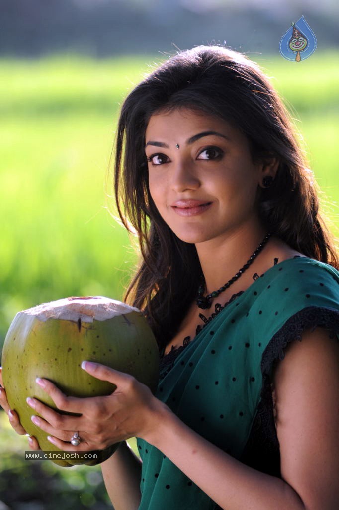 Kajal Agarwal Stills in Mr. Perfect Movie - 25 / 85 photos