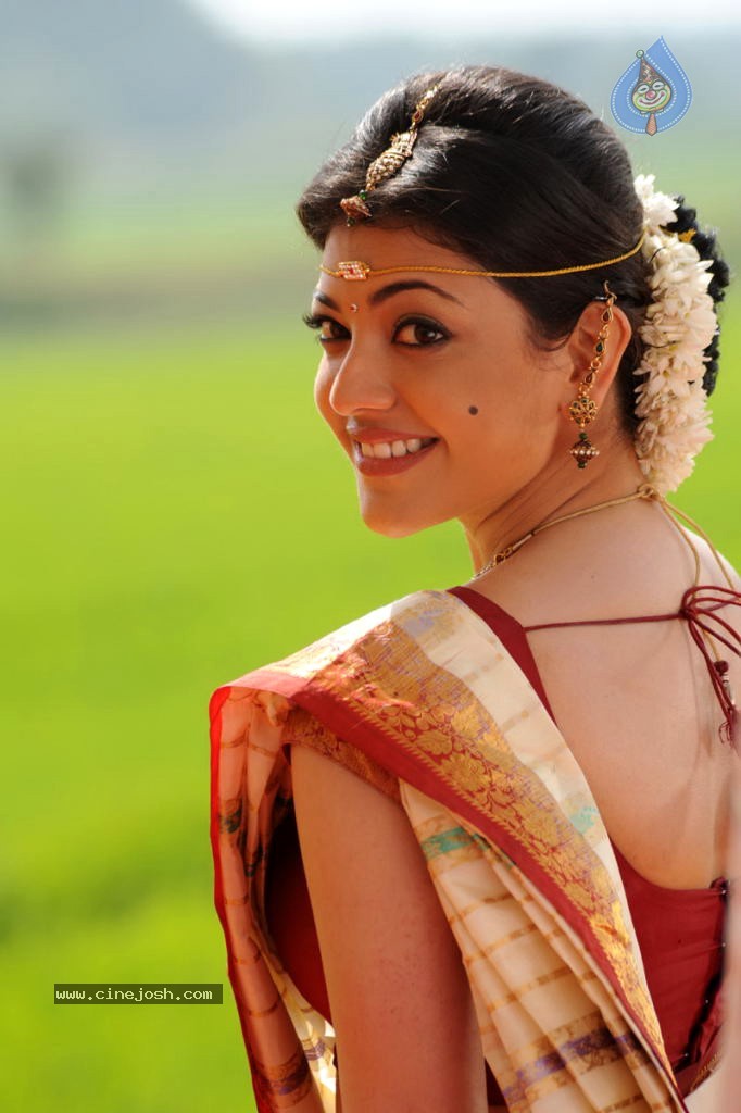 Kajal Agarwal Stills in Mr. Perfect Movie - 46 / 85 photos