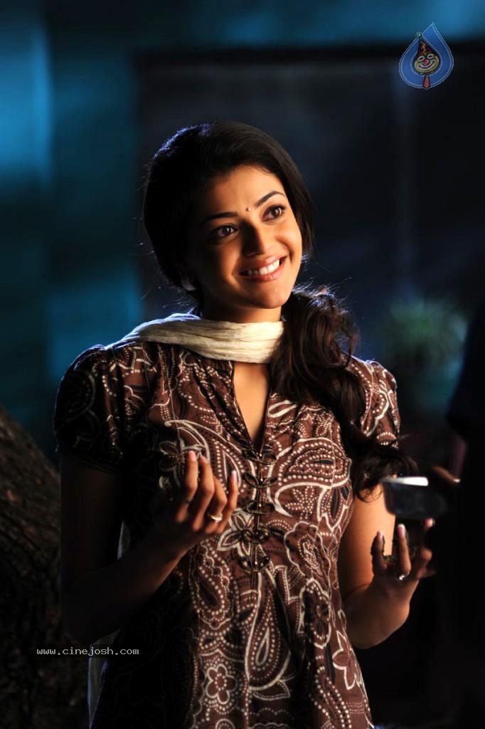 Kajal Agarwal Stills in Mr. Perfect Movie - 49 / 85 photos