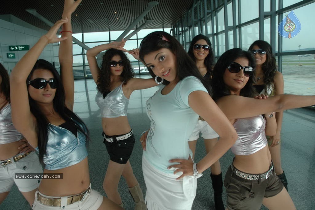 Kajal Agarwal Hot Stills - 2 / 63 photos