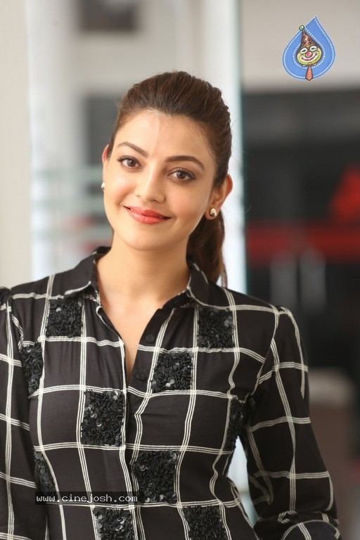 Kajal Aggarwal Interview Photos - 15 / 28 photos