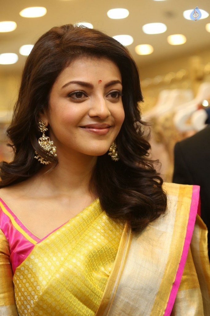 Kajal Aggarwal Latest Pics - 21 / 47 photos