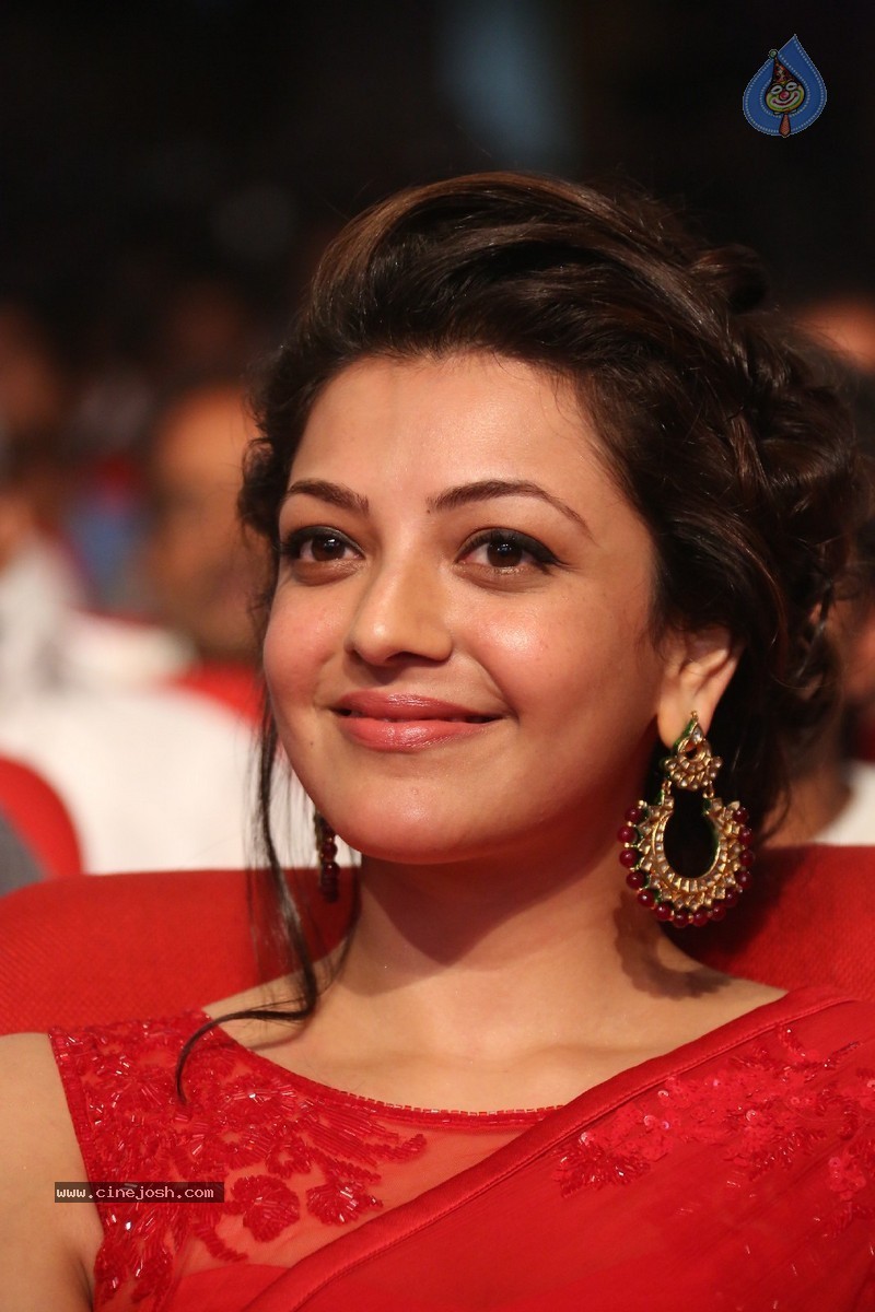 Kajal at GAV Audio Launch - 38 / 106 photos