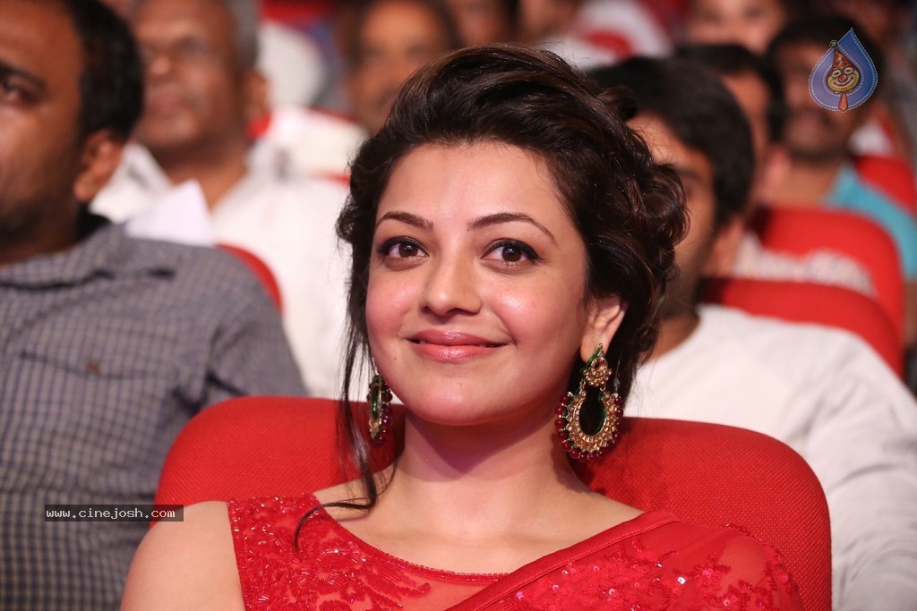 Kajal at GAV Audio Launch - 40 / 106 photos