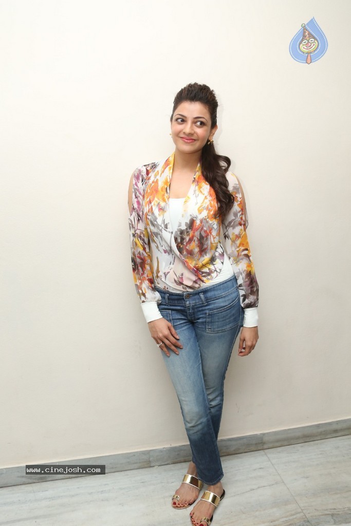 Kajal at Pichekkistha Audio Launch - 138 / 151 photos
