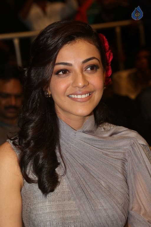 Kajal at SGS Audio Launch - 6 / 52 photos