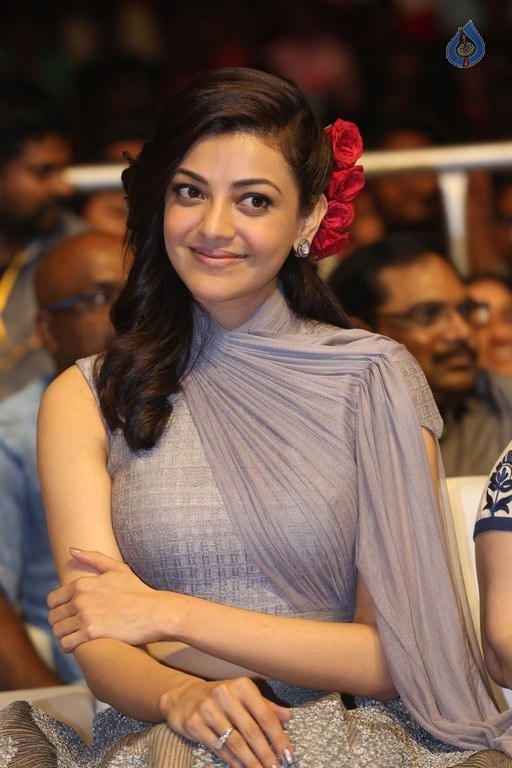 Kajal at SGS Audio Launch - 11 / 52 photos