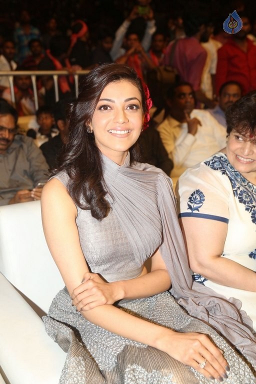 Kajal at SGS Audio Launch - 13 / 52 photos