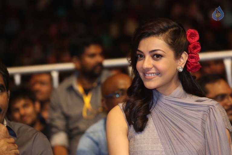 Kajal at SGS Audio Launch - 21 / 52 photos