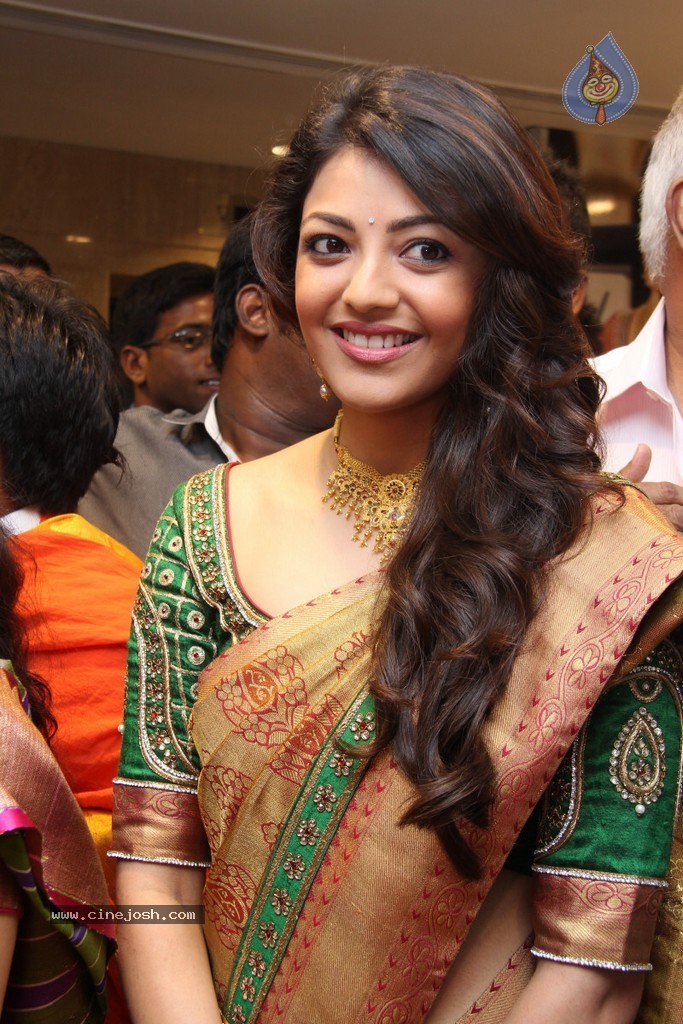 Kajal Latest Stills - 17 / 152 photos