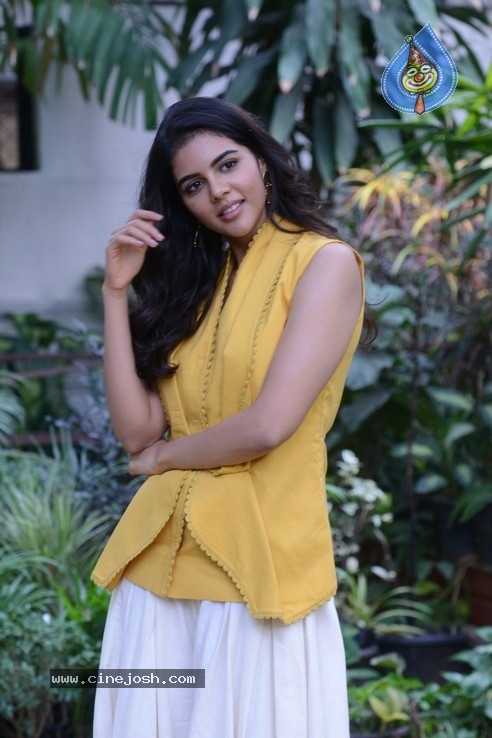 Kalyani Priyadarshan Pics - 16 / 20 photos