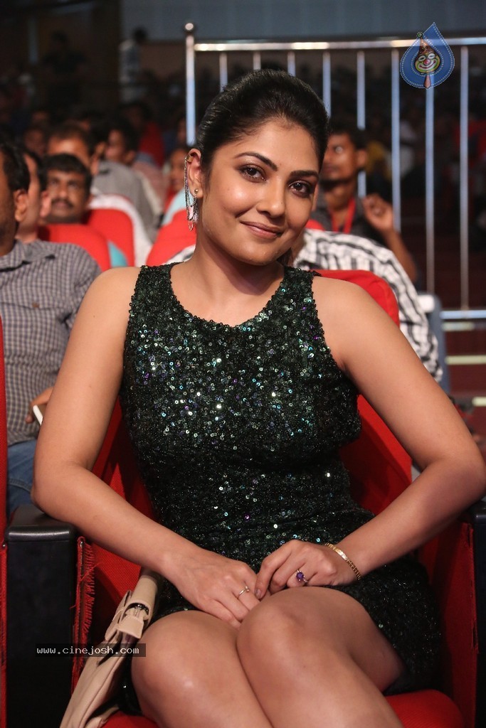 Kamalini Mukherjee at GAV Audio - 35 / 150 photos
