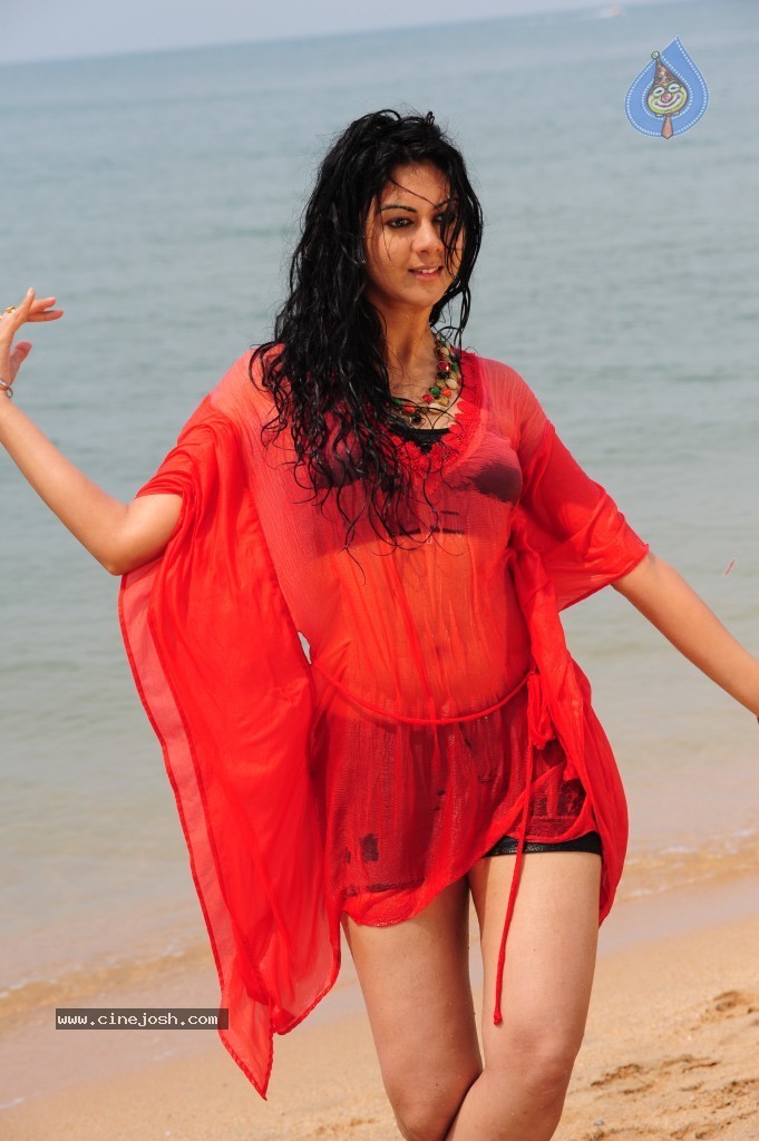 Kamna Jethmalani Hot Pics - 1 / 149 photos