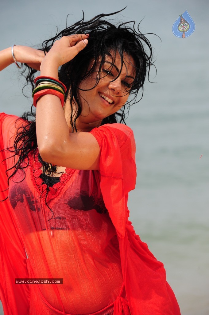Kamna Jethmalani Hot Pics - 6 / 149 photos