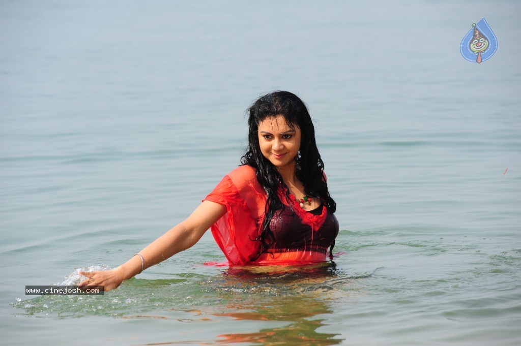 Kamna Jethmalani Hot Pics - 8 / 149 photos
