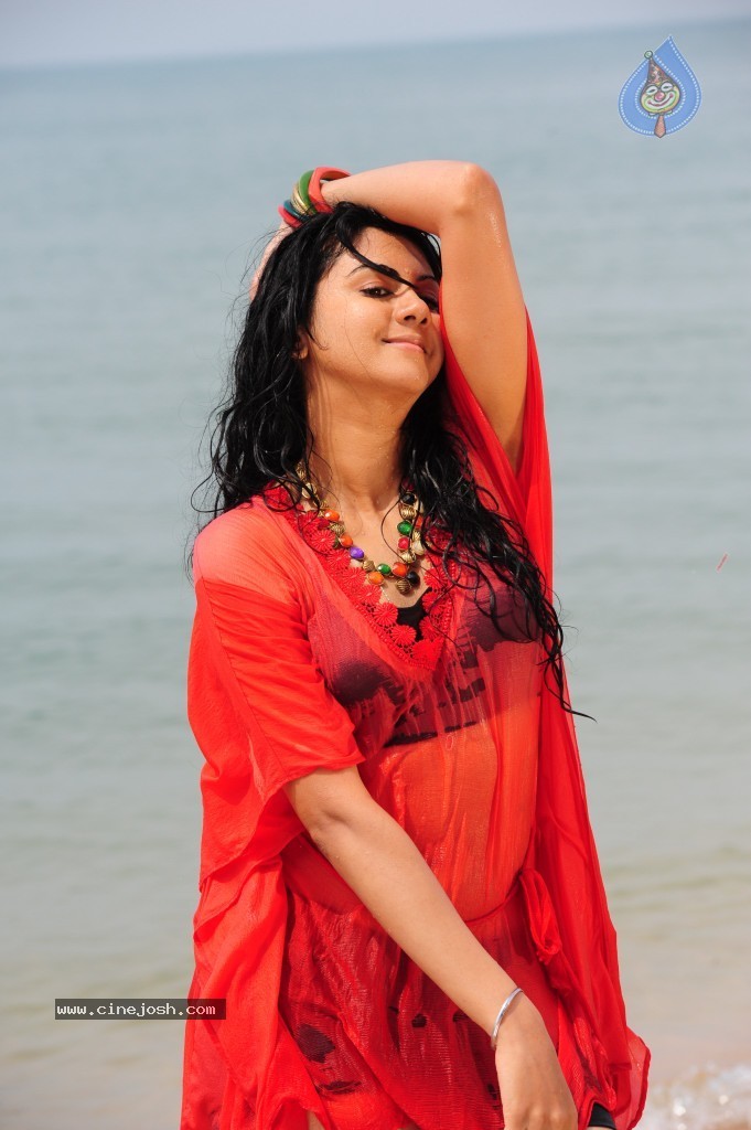 Kamna Jethmalani Hot Pics - 39 / 149 photos